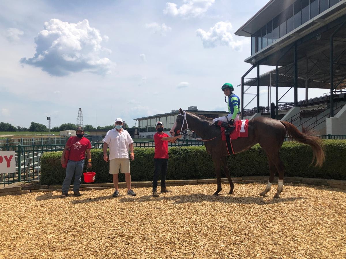 Jockey Miguel Mena Scores His 2000th Victory - Past The Wire