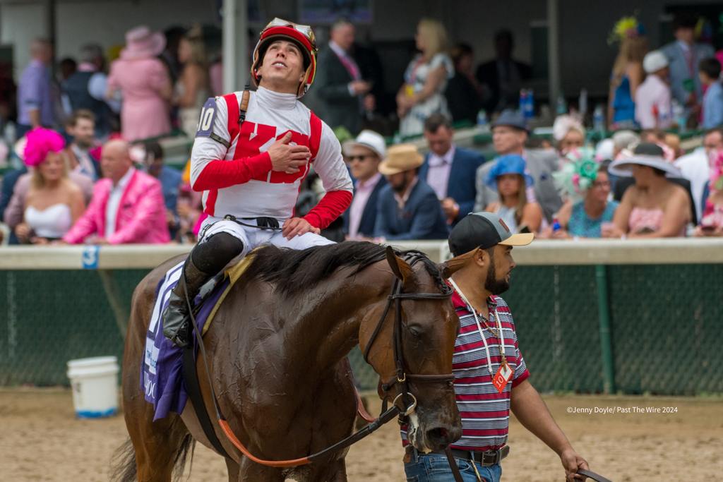 Dynamic Pricing's grateful jockey Irad Ortiz, Jr. (Jenny Doyle/Past The Wire)