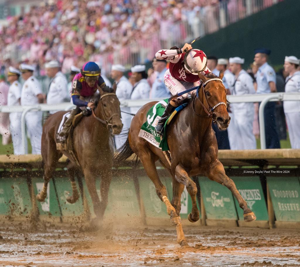 Thorpedo Anna turns back Just F Y I to win 150th the Longines Kentucky Oaks. (Jenny Doyle/Past The Wire)