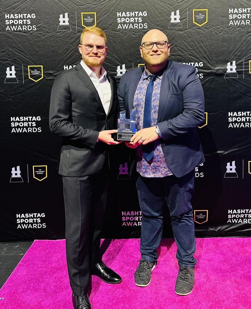 Nathan Riddell and Jonathan Rubinoff at the 2024 Hashtag Sports Awards. (Woodbine photo)