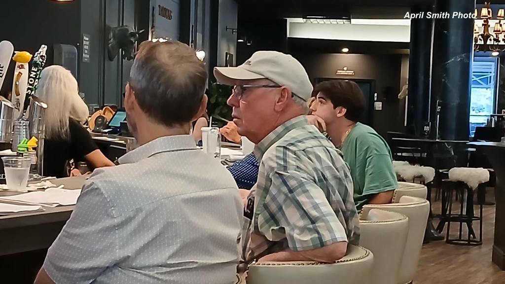 Hamilton Smith watching live racing in the Clubhouse at Laurel. His Celtic Commander was getting ready for his start in the 8th. (April Smith Photo)